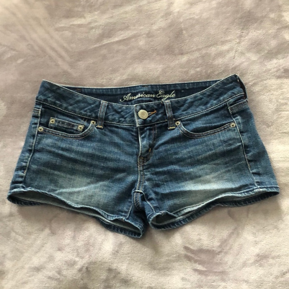 Size 4 American Eagle jean shorts